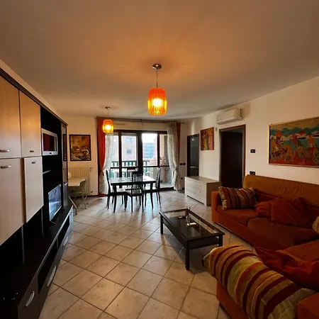 Prada Wifi-netflix-air Conditioning Apartment Milan